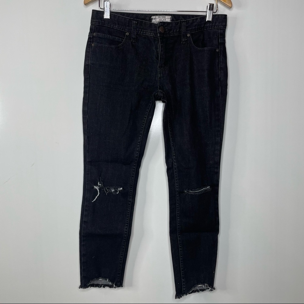 Free People Black Skinny‎ Jeans Size 27